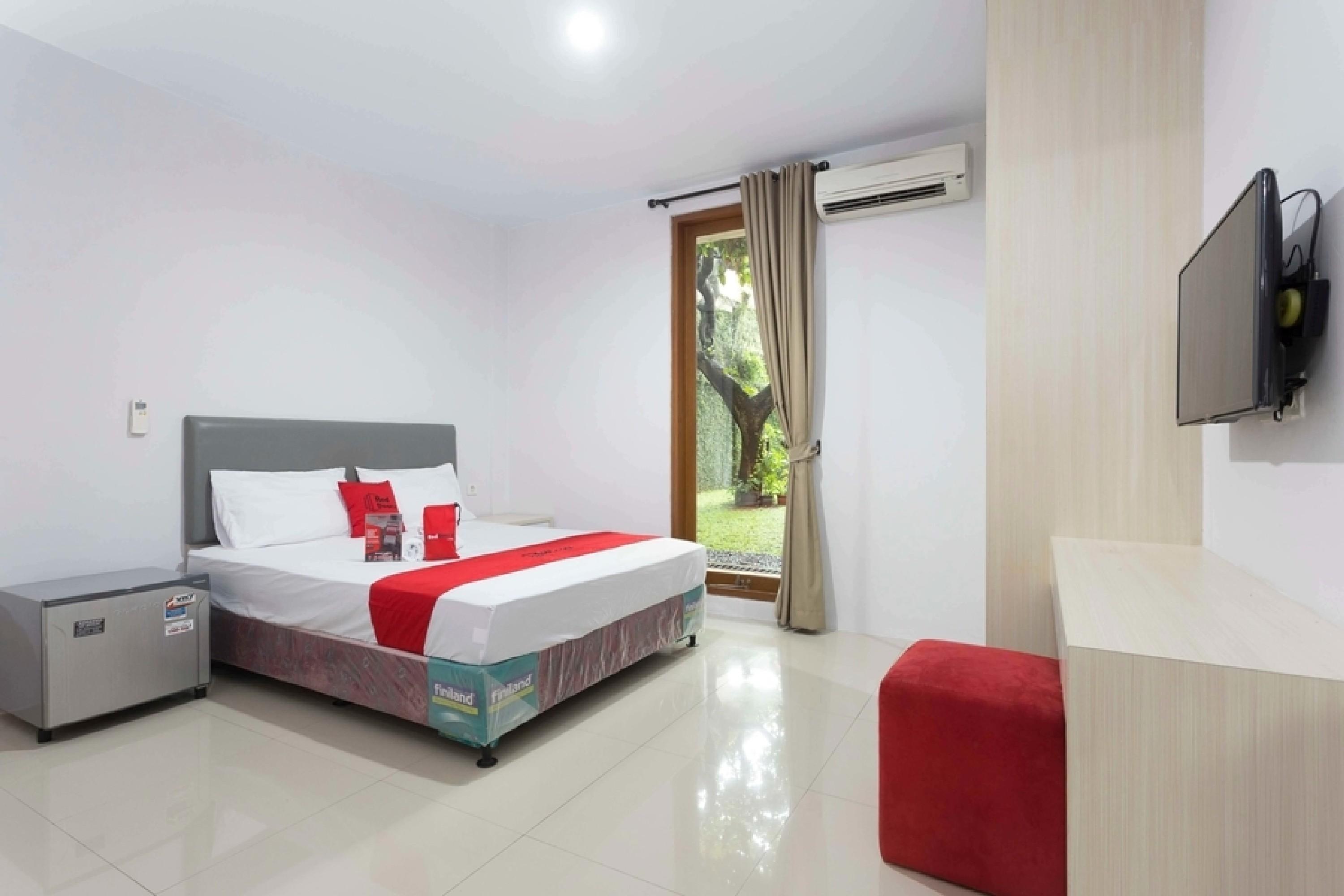 Reddoorz Plus Near Cilandak Town Square 2 Jakarta Eksteriør bilde