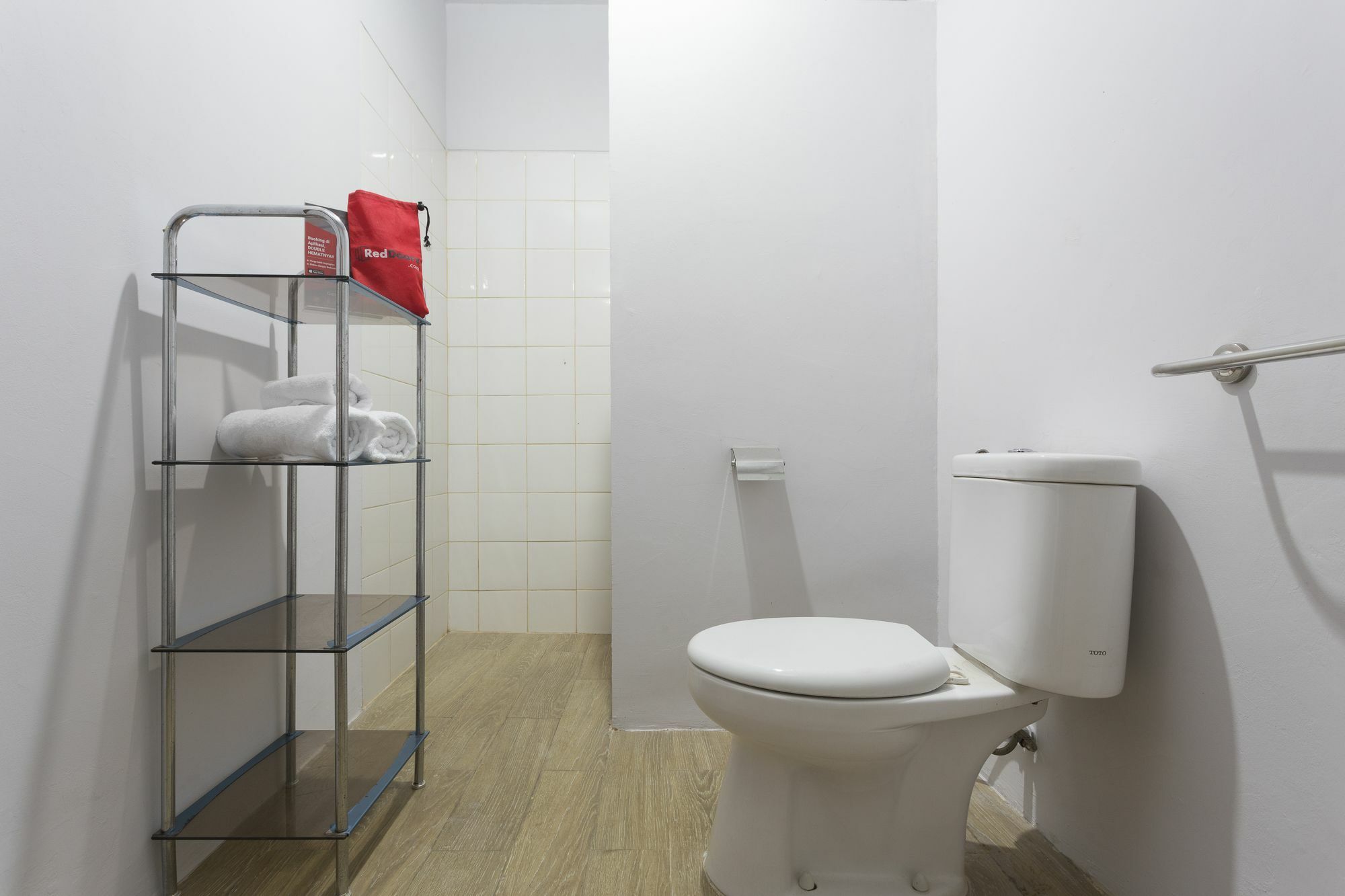 Reddoorz Plus Near Cilandak Town Square 2 Jakarta Eksteriør bilde