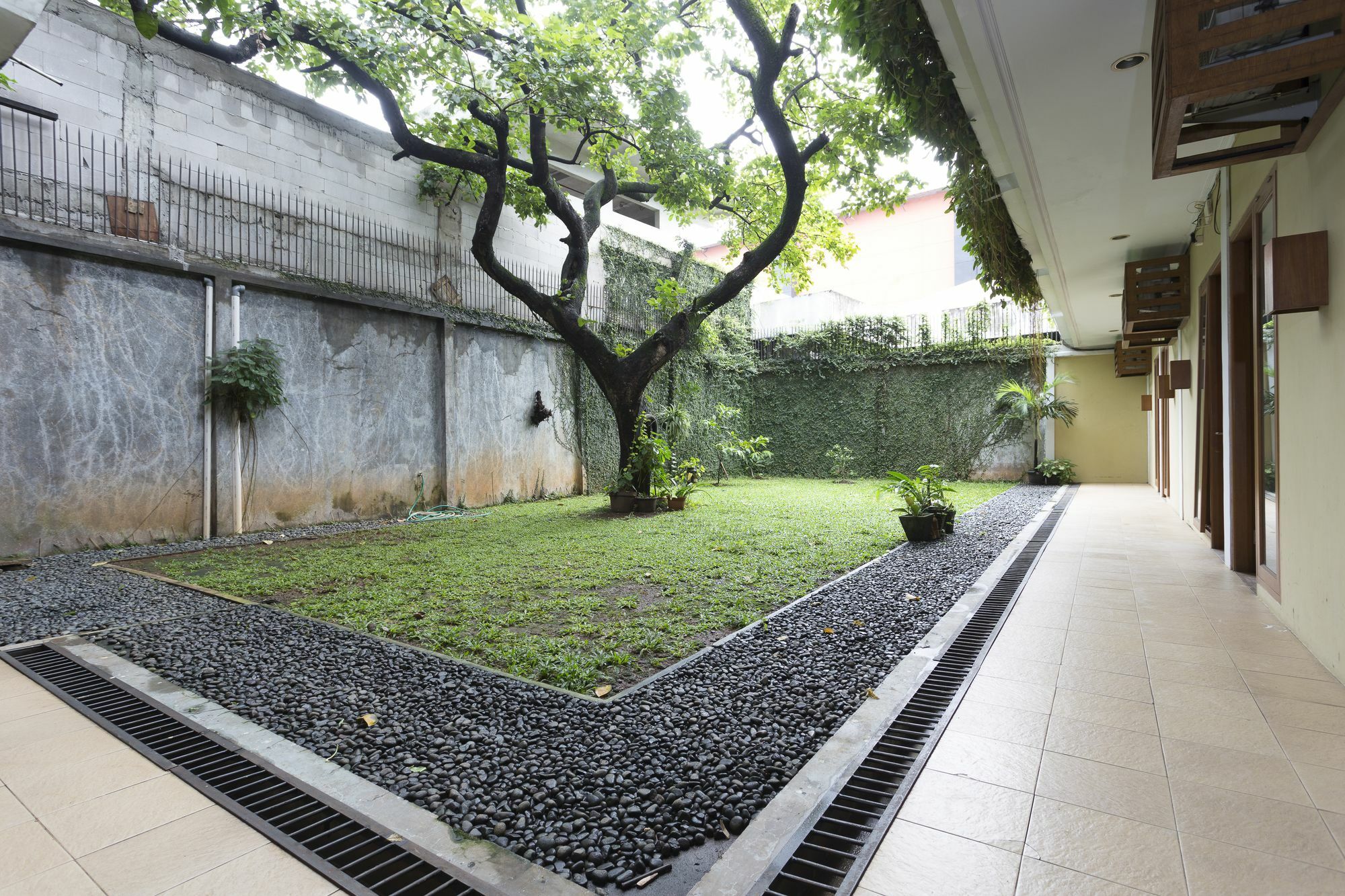 Reddoorz Plus Near Cilandak Town Square 2 Jakarta Eksteriør bilde